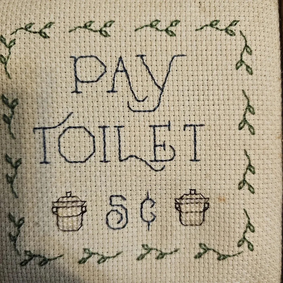 Handmade "Pay Toilet" sign - Picture 2 of 4